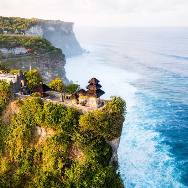 Bali and Nusa Penida: Find me by the waves